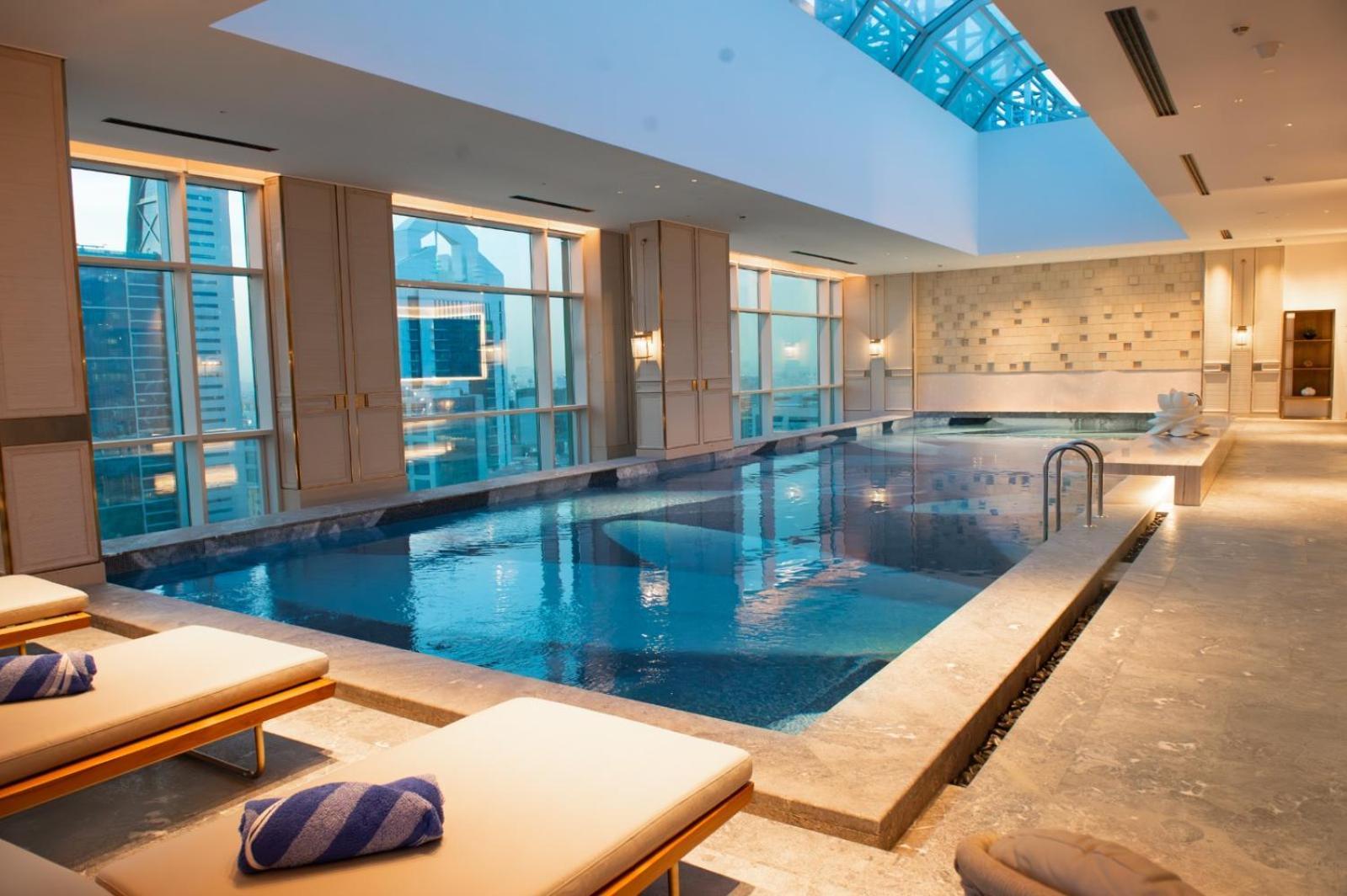 Narcissus The Royal Hotel Ar Riyad Esterno foto The pool at the spa
