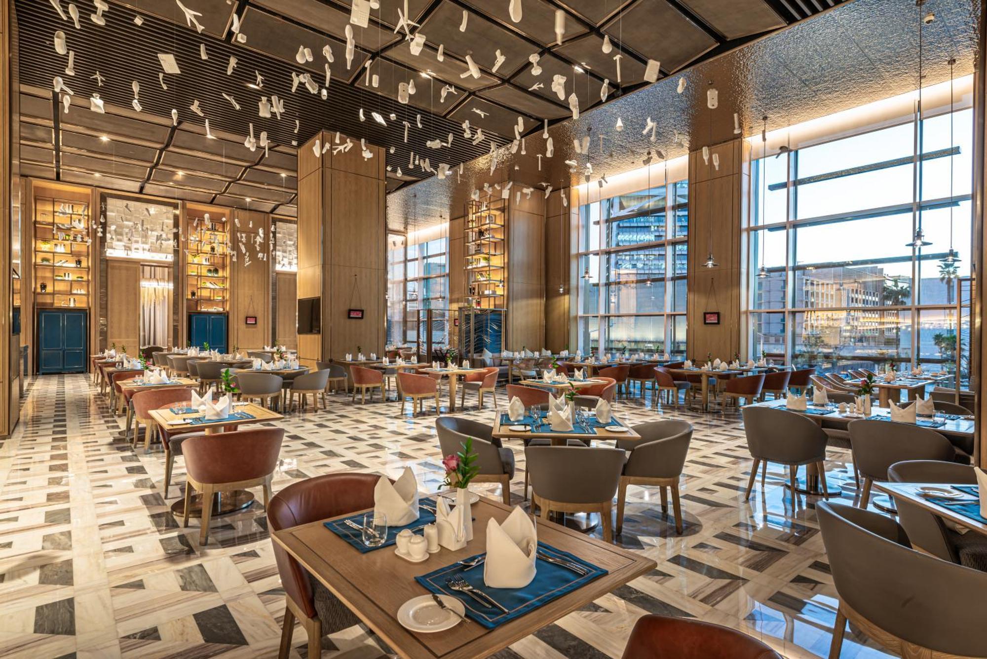 Narcissus The Royal Hotel Ar Riyad Esterno foto The restaurant