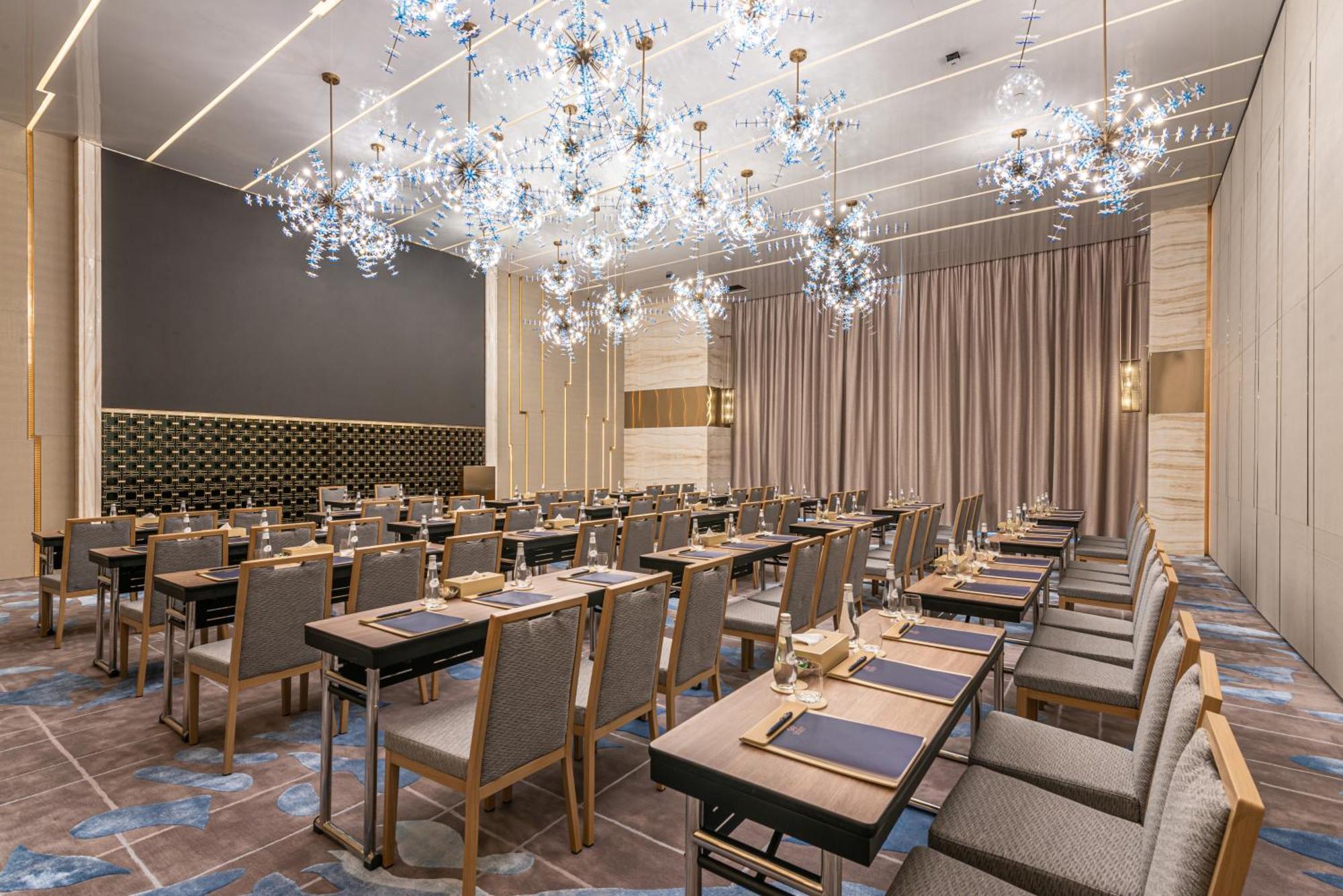 Narcissus The Royal Hotel Ar Riyad Esterno foto The restaurant